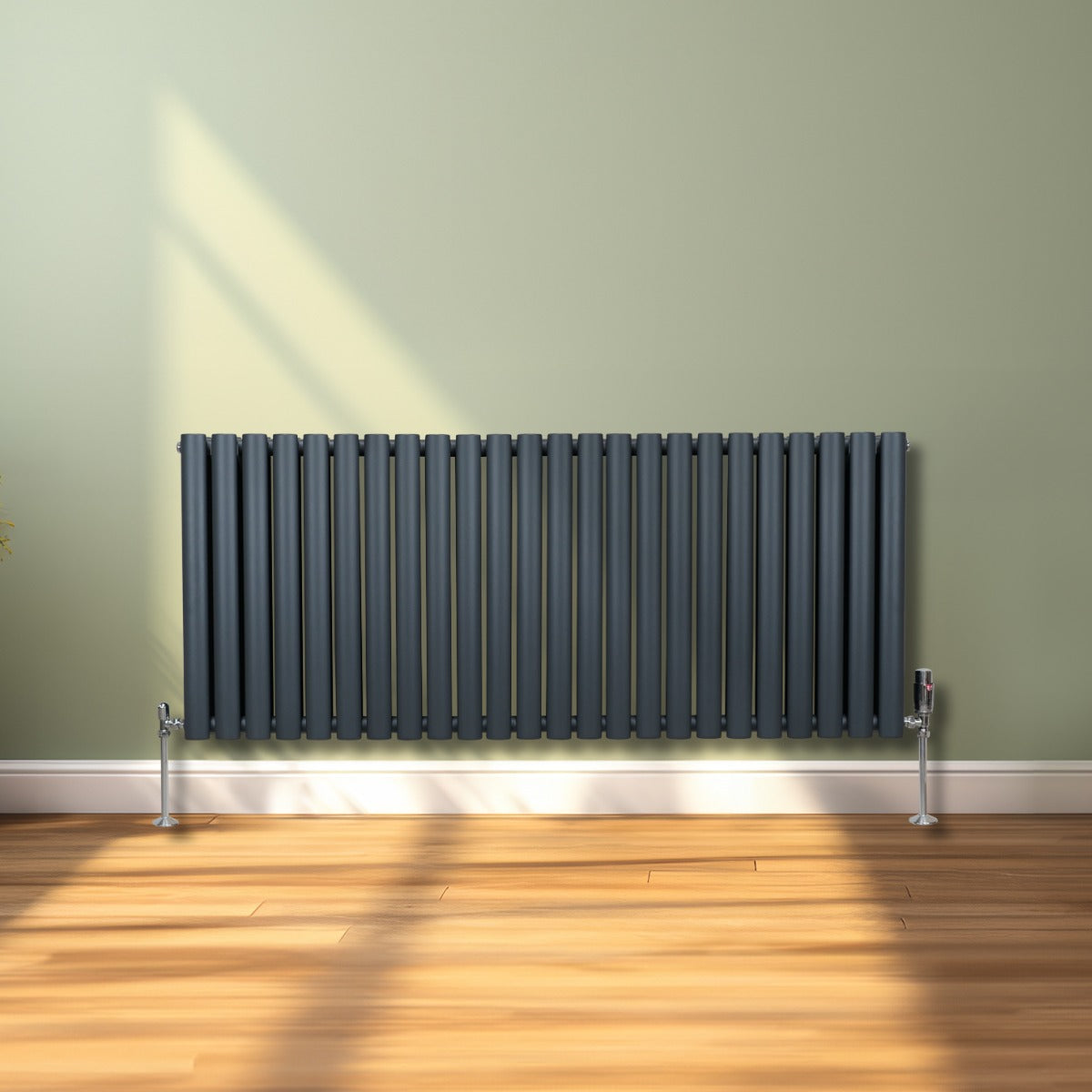 Radiatorer med Ovala Kolumner & Kromventiler - 600mm x 1440mm – Grå