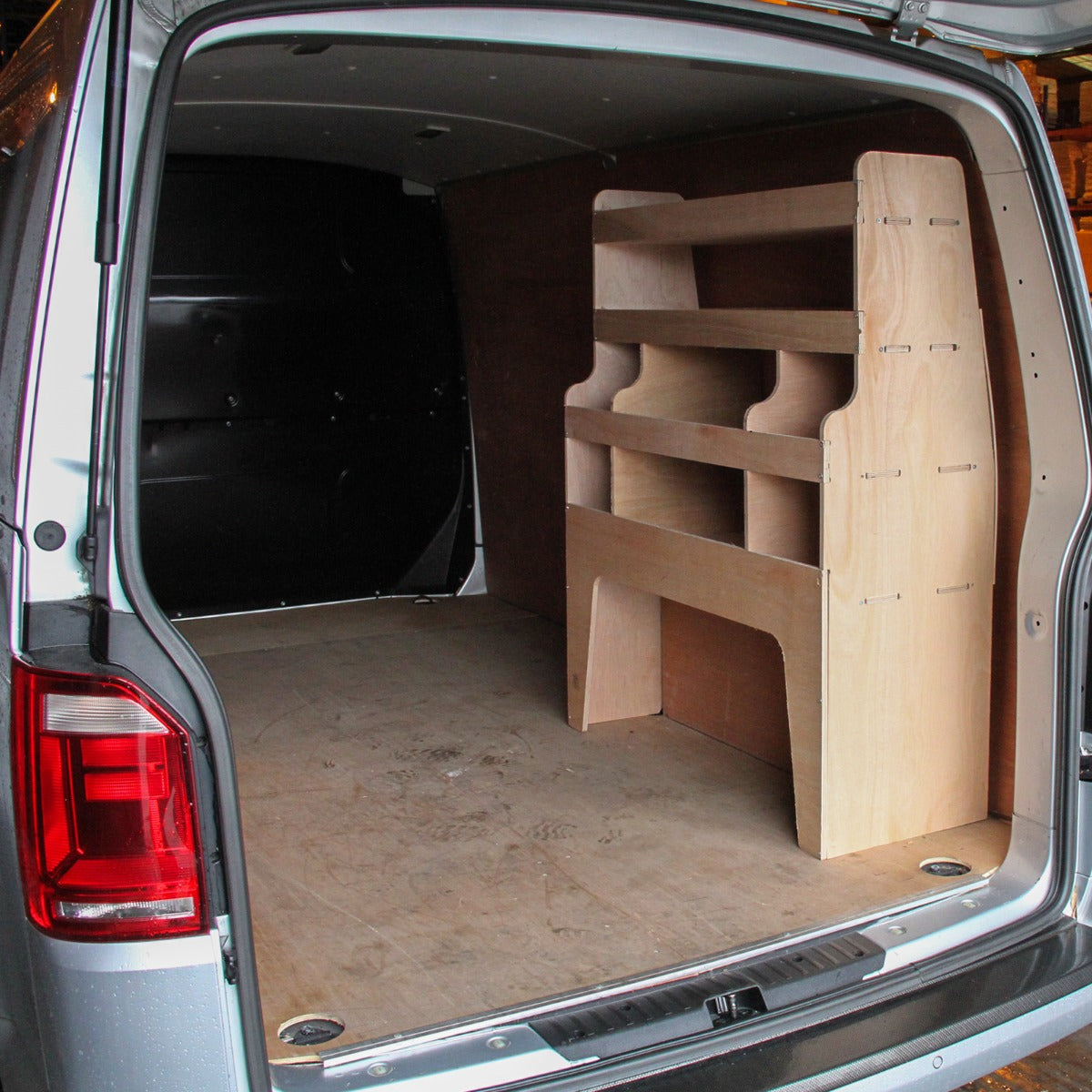 11m2 Grå Skåpbilsinklädnad & VW Transporter Förvaringshylla