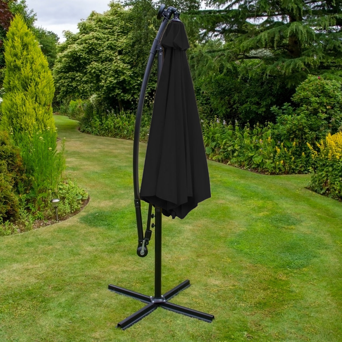 Svart 3m LED Cantilever Parasoll