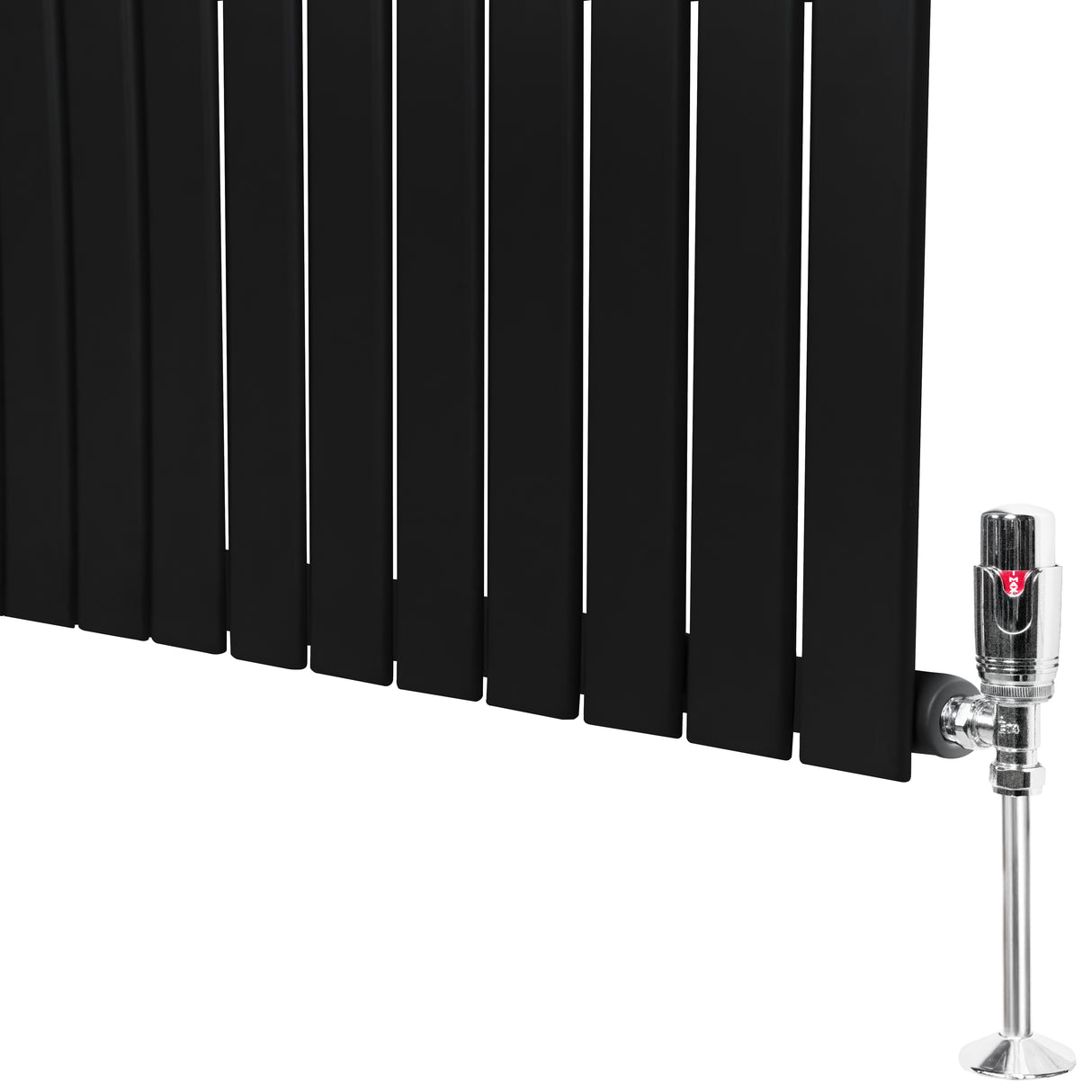 Svart platt enkelkolumnsradiator med ventiler, 1600 mm x 420 mm, med släta ytor och modern design för effektiv uppvärmning