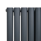 Radiatorer med Ovala Kolumner – 600mm x 1440mm – Grå