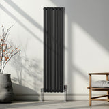 Radiatorer med Ovala Kolumner – 1600mm x 360mm – Svart
