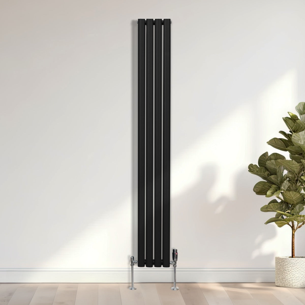 Radiatorer med Ovala Kolumner – 1800mm x 240mm – Svart