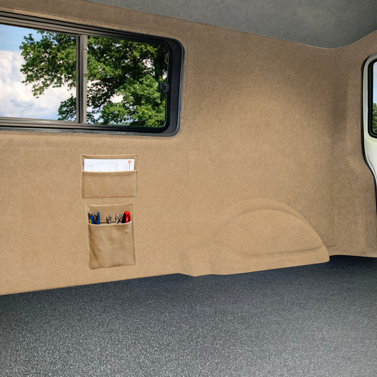 Skåpbilsinklädnad & Förvaringsfickor Beige