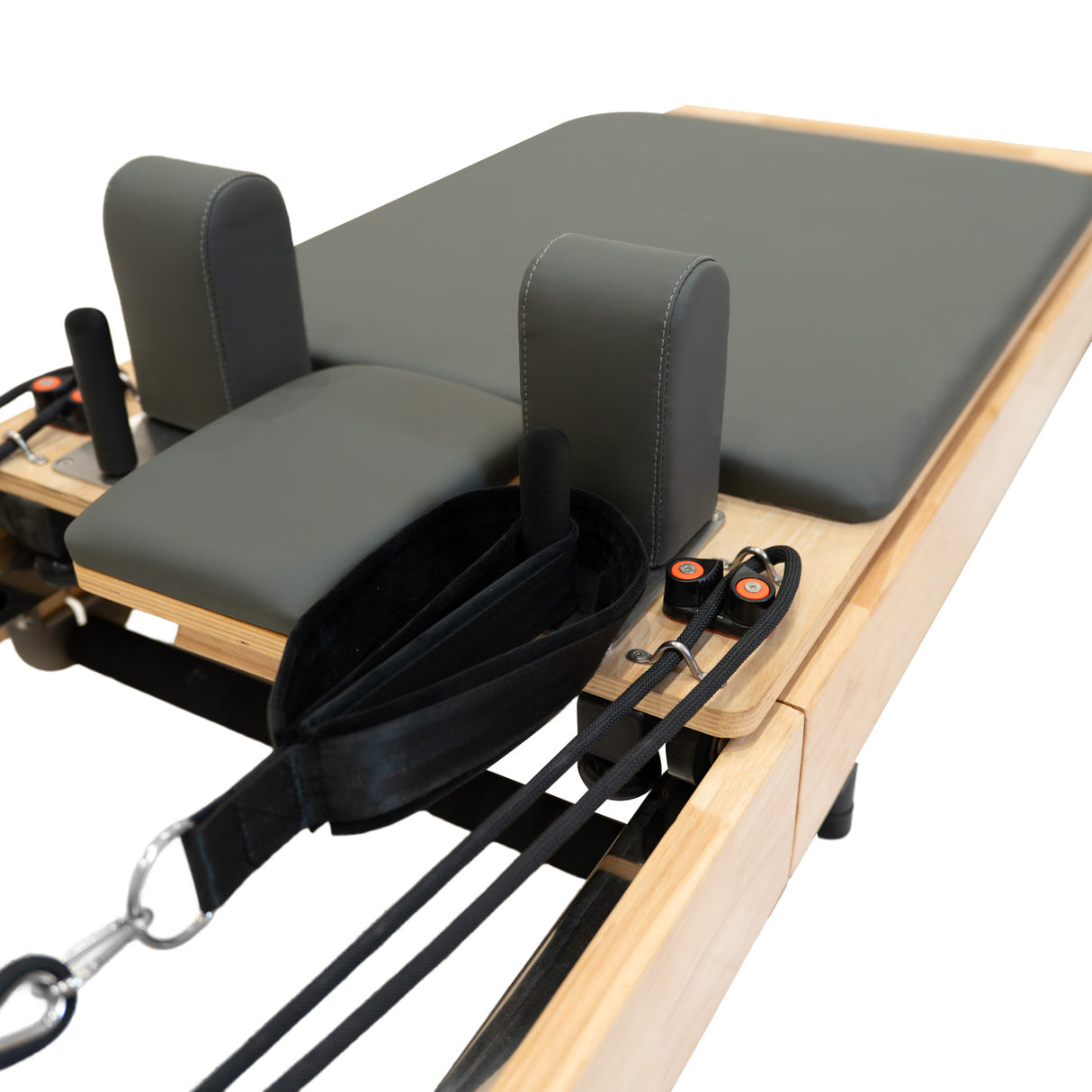 Pilates Reformer i naturfärgad ek