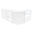 Vitt set med LED-belysta butiksmoduler i modern design, med klara glasytor och släta, eleganta former för effektiv produktvisning