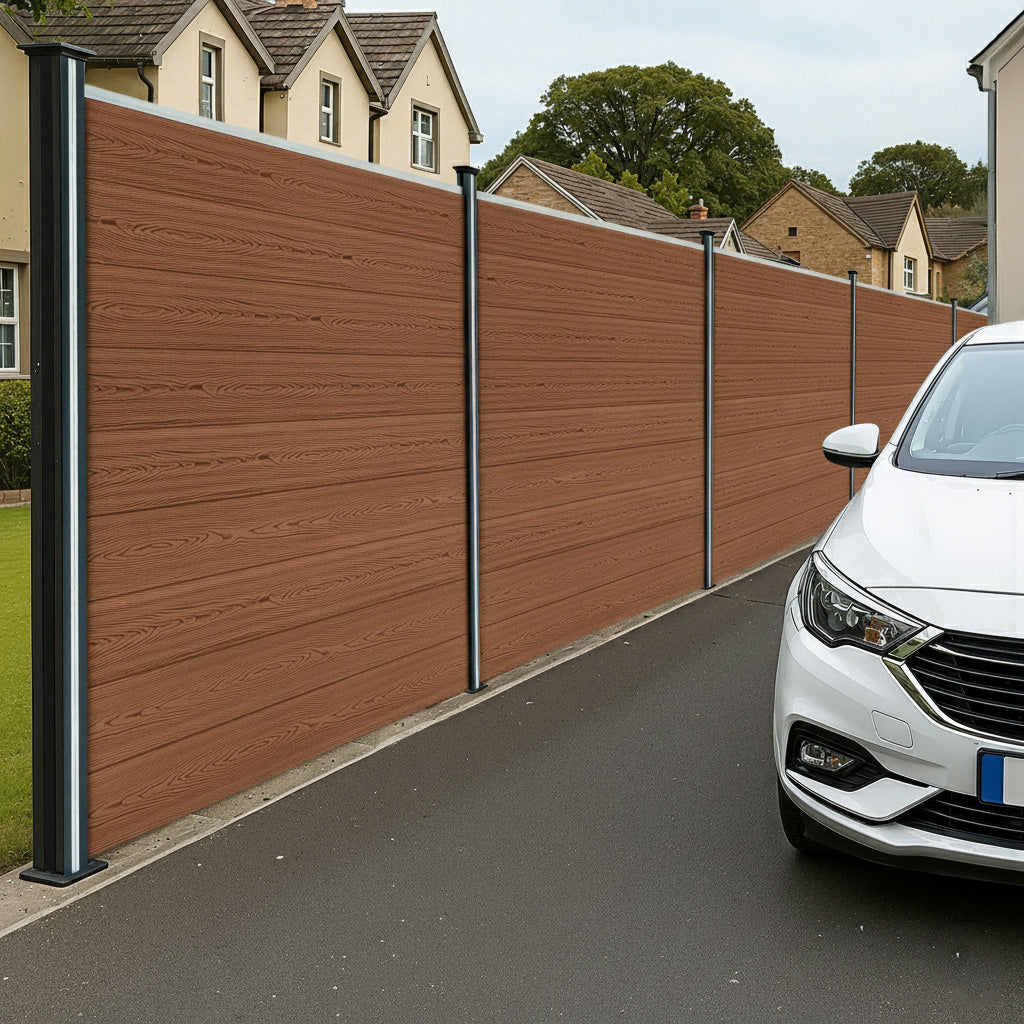 Staket för utomhusbruk i WPC och aluminium – 4x fyrkantig paneler + 1x sned panel + 5 stolpar med LED| Brun