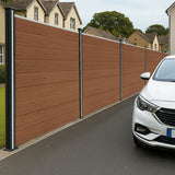 Staket för utomhusbruk i WPC och aluminium – 4x fyrkantig paneler + 1x sned panel + 5 stolpar med LED| Brun