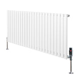 Oval enkelpelarradiator i vit färg, 600 mm x 1440 mm, med släta, vertikala lameller och synliga ventiler på sidan