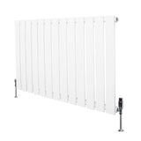 Platt enkelkolumnsradiator i vit färg, 600 mm x 910 mm, med släta ytor och ventiler på sidorna för effektiv värmeöverföring