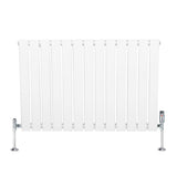 Platt enkelkolumnsradiator i vit färg med släta ytor och kromade ventiler, mått 600 mm x 910 mm, modern design