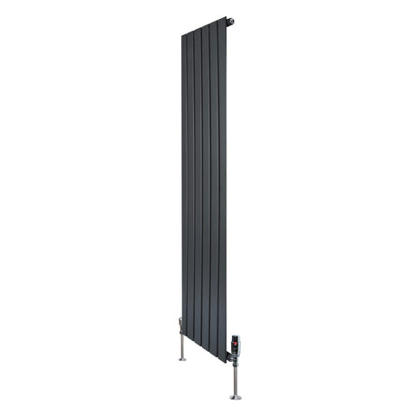 Platt enkelkolumnsradiator i antracitgrå, 1600 mm x 420 mm, med släta ytor och moderna ventiler för effektiv uppvärmning