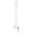 Platt enkelkolumnsradiator i vit färg, 1800 mm x 420 mm, med släta ytor och synliga ventiler för effektiv värmefördelning