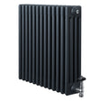 Traditionell 4-kolonnsradiator i antracitgrå med släta ytor och kromade ventiler, mått 600 x 605 mm, elegant design
