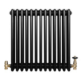 Svart traditionell 4-kolonnsradiator med glänsande ventiler, 600 x 605 mm, med släta, runda rör och en elegant design