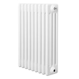 Vit traditionell 4-kolonnsradiator med släta ytor och rundade kanter, mått 600 x 425 mm, perfekt för effektiv uppvärmning