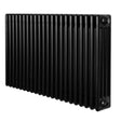 Traditionell svart 4-kolonnsradiator i metall med släta ytor och vertikala ribbor, mått 600 x 1010 mm, perfekt för uppvärmning