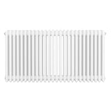 Traditionell vit 4-kolonnsradiator i metall, 600 x 1190 mm, med släta, rundade rör och en glänsande yta för effektiv värmeledning