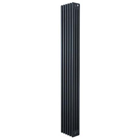 Traditionell 4-kolonnsradiator i antracitgrå, 1800 x 290 mm, med släta, vertikala ribbor och en modern, elegant design