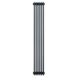Traditionell 4-kolonnsradiator i antracitgrå, 1800 x 290 mm, med släta ytor och en elegant, avlång design för effektiv värme