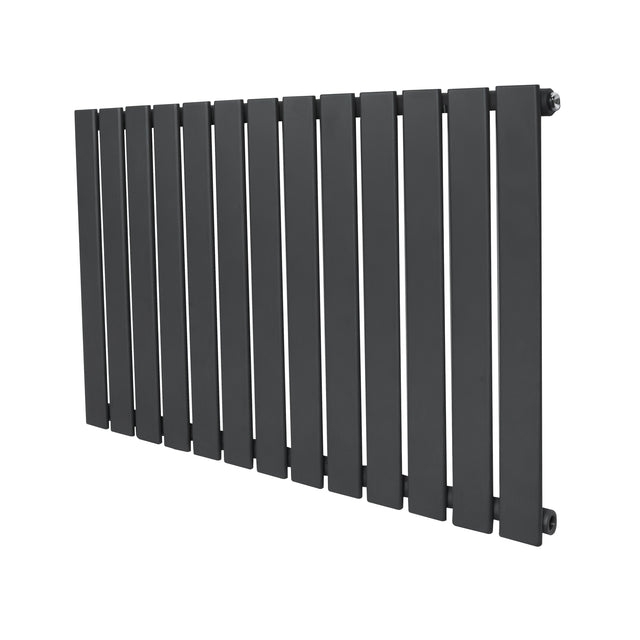 Platt enkelpelarradiator i antracitgrå, 600 x 910 mm, med släta, vertikala lameller och modern, minimalistisk design