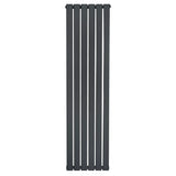 Platt enkelpelarradiator i antracitgrå, 1600 x 420 mm, med släta ytor och moderna, vertikala lameller för effektiv värmefördelning