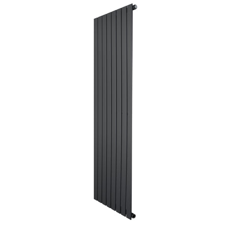 Platt enkelpelarradiator i antracitgrå, 1600 x 560 mm, med släta, vertikala lameller och modern, stilren design