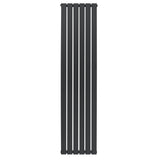 Platt enkelpelarradiator i antracitgrå, 1800 x 420 mm, med släta ytor och moderna, vertikala lameller för effektiv värmeöverföring