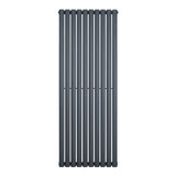 Oval enkelpelarradiator i antracitgrå, 1600 x 600 mm, med släta, vertikala rör och modern, stilren design som passar i alla rum