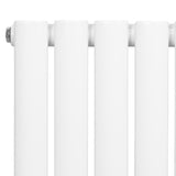 Oval enkelpelarradiator i vit färg, 1800 x 240 mm, med släta, glänsande ytor och rundade kanter för modern inredning