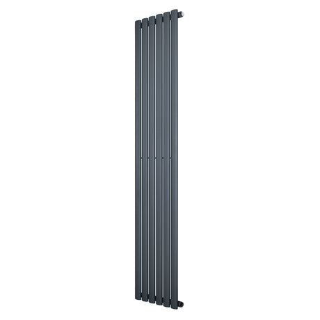 Oval enkelpelarradiator i antracitgrå, 1800 x 360 mm, med släta ytor och en modern, stilren design som passar i alla rum