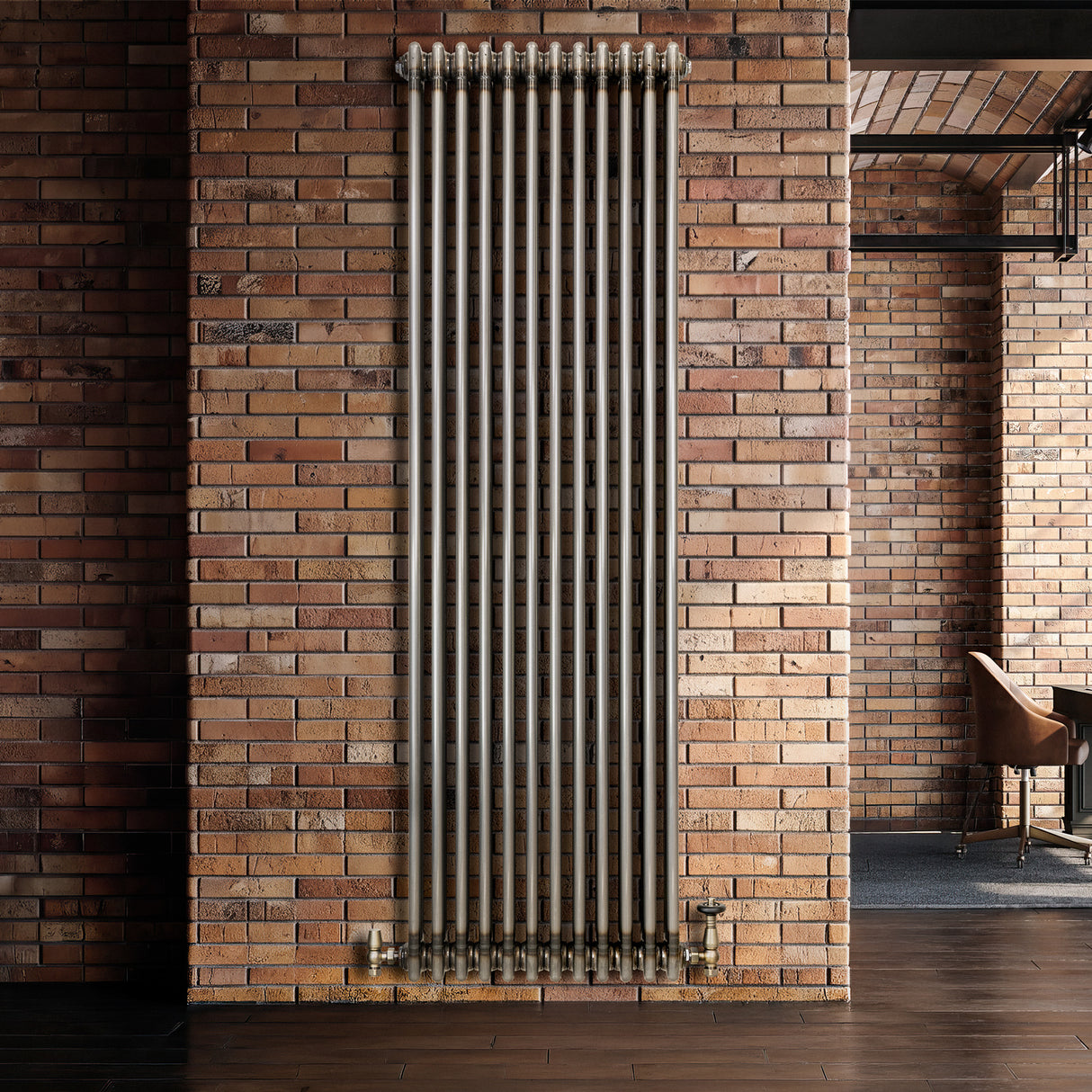 Traditionell 3-kolumnsradiator med ventiler – 1800 x 560 mm – Råmetall